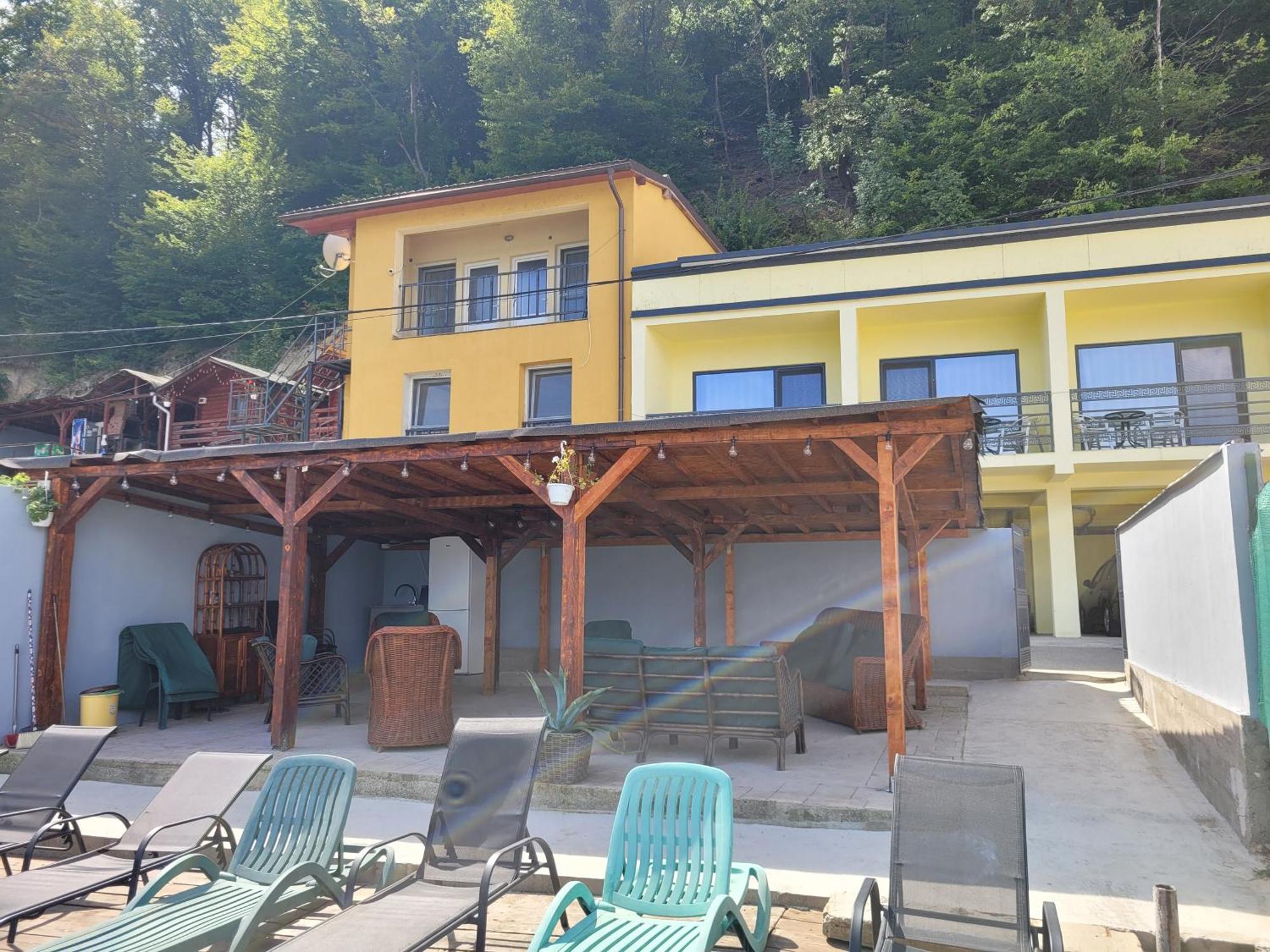 Villa Casa Beasarah. Dubova Esterno foto